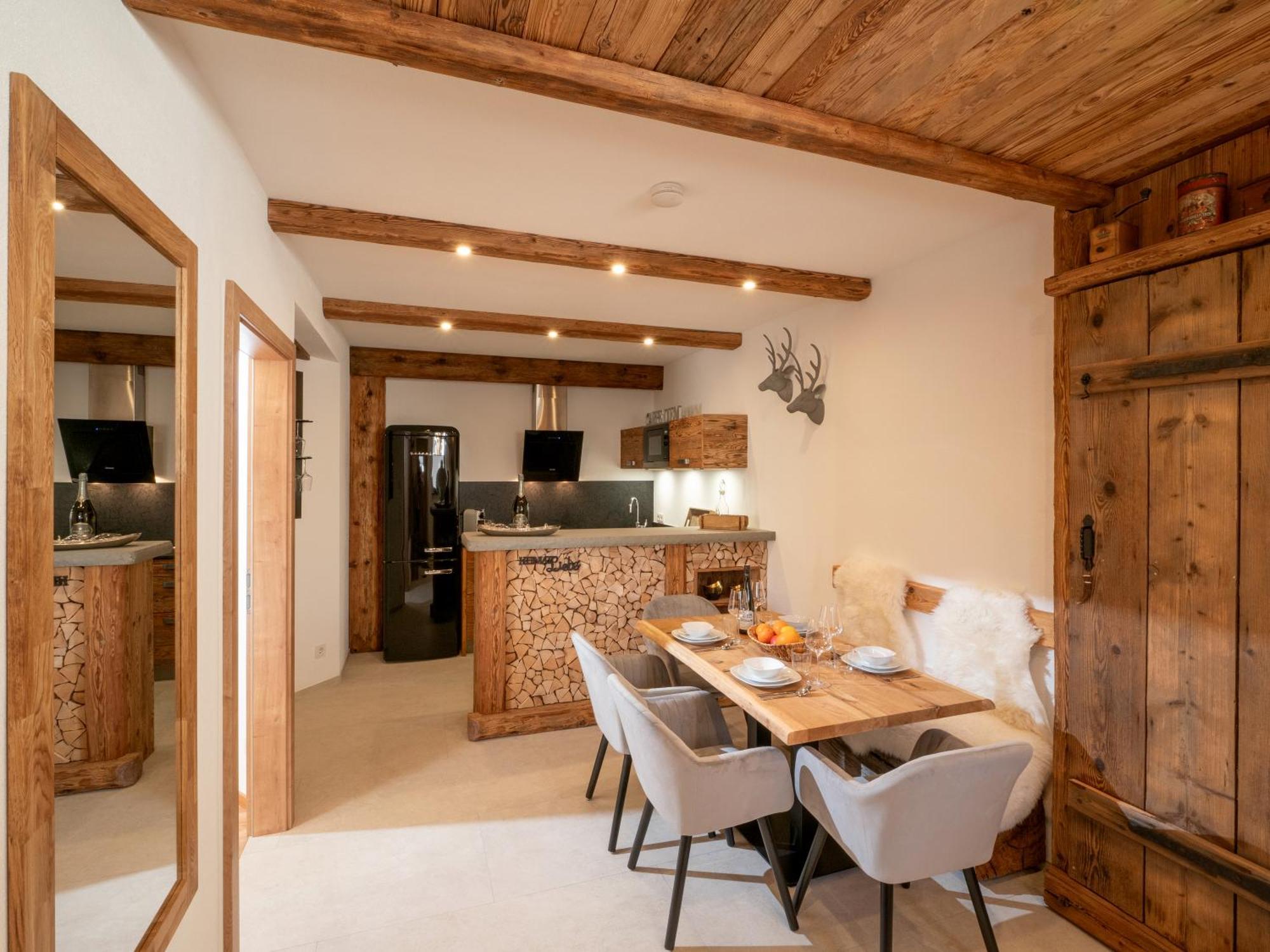 Tirol Chalet Brixen *