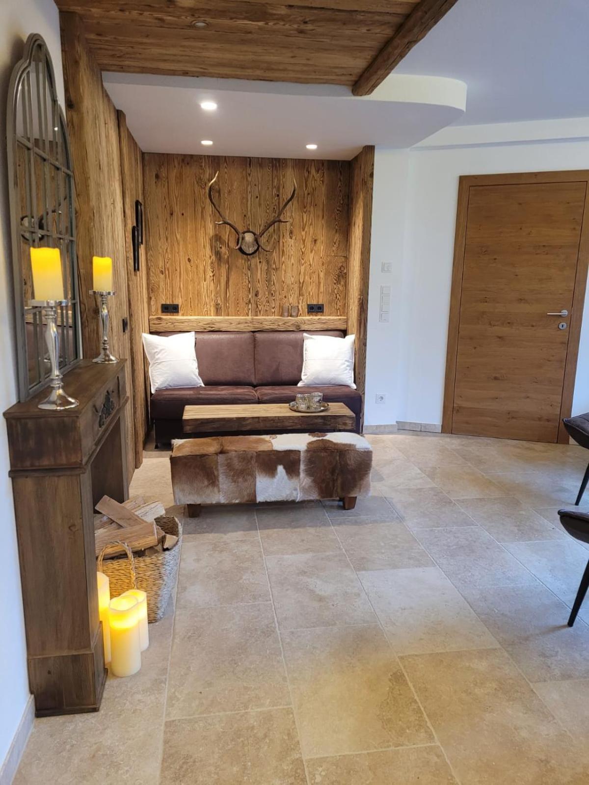 Apartment Tirol Chalet Brixen